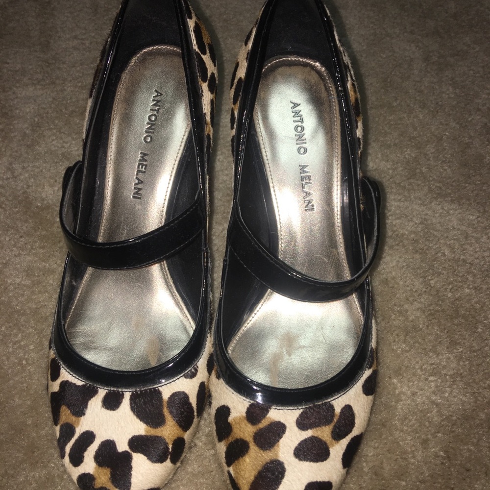 Leopard Antonio Melani Heels size 7